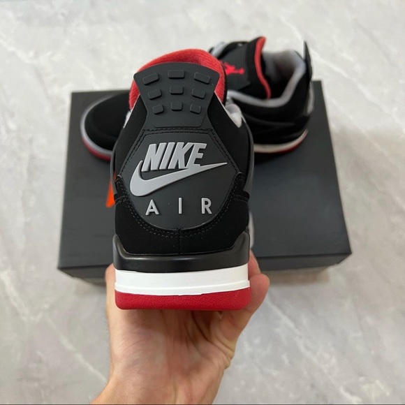Air Jordan 4 Retro OG \'Bred\' 2019